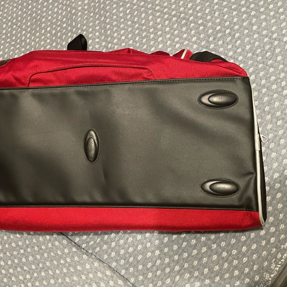 Tumi Ducati Black and Red Duffel Bag and carry on suit case.RARE HARD TO FIND - Picture 7 of 16